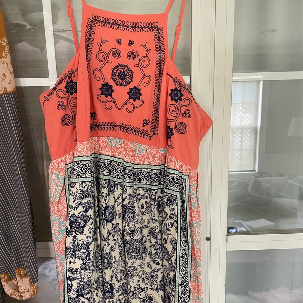 Halter top fitted dress